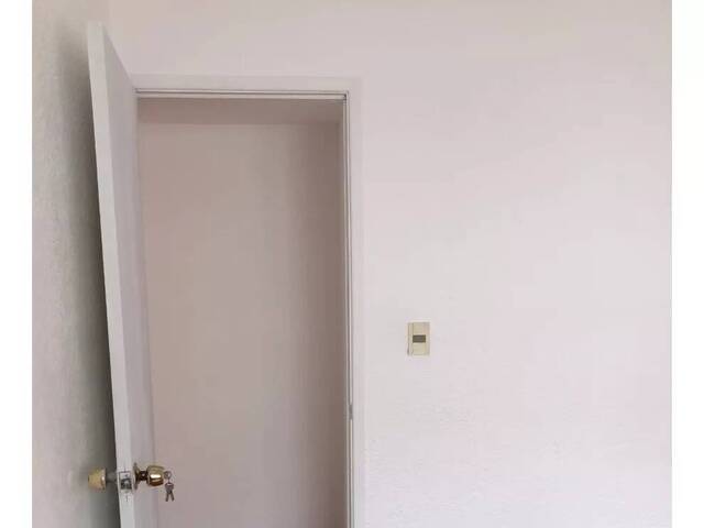 #PB357 - Apartamento para Alquiler en Montevideo - UY-MO